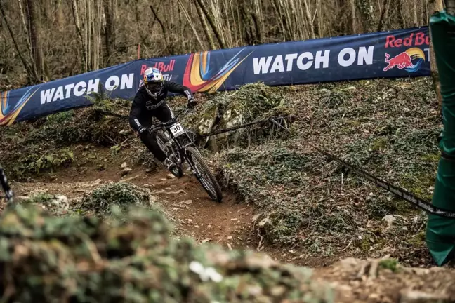 2022 UCI Dağ Bisikleti Dünya Kupası'nın tüm heyecanı sadece Red Bull TV'de