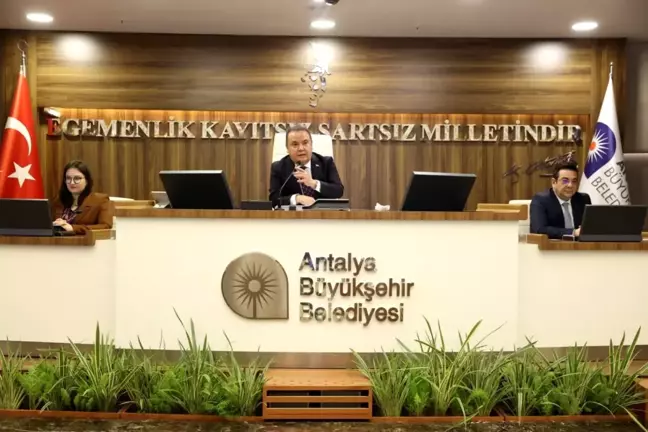 Büyükşehir Belediyesi'nin 2021 Faaliyet Raporu kabul edildi