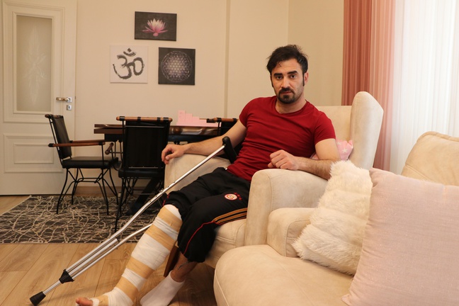 Erzurum'da 6. kattan düşen çocuğu