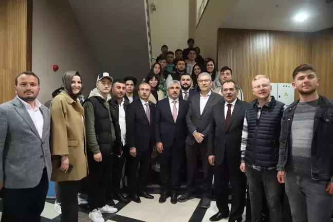 AK Parti Genel Başkan Yardımcısı Karaaslan, Samsun'da iftar programına katıldı