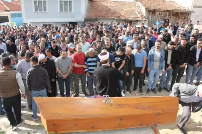 Bilecik'te demir çelik fabrikasında patlama: 2 ölü, 1 yaralı (3)