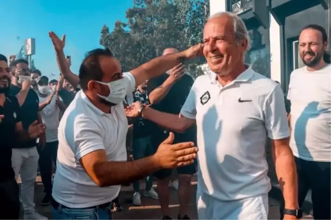 Altay'da Aka gitti, Björkander kaldı
