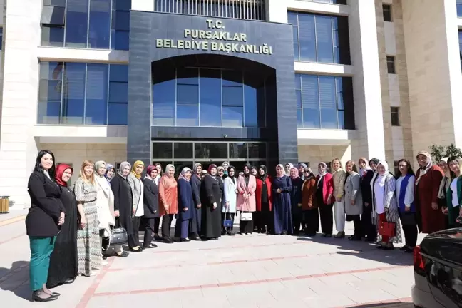 AK Partili hanımlar Pursaklar'da ağırlandı
