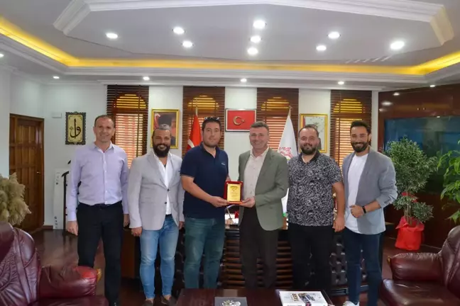 Başkan Özen'e teşekkür ziyareti