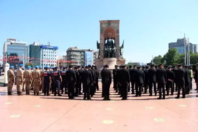 Jandarma Teşkilatı'nın 183. kuruluş yıldönümü Taksim'de kutlandı