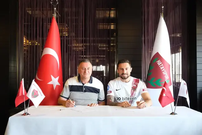 Hatayspor, Kaan Kanak'ı kadrosuna kattı