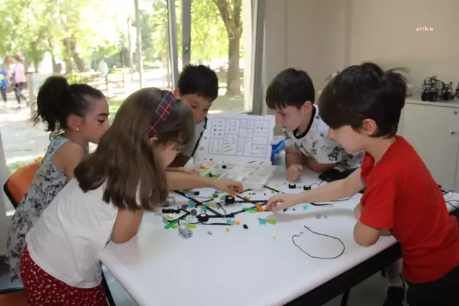Çankaya Belediyesi Çocuk Teknoloji Evi'nde Yaz Okulu Başladı
