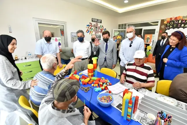 Cumhurbaşkanlığı Sosyal Politikalar Kurulu, Alzheımer Gündüz Yaşam Merkezi'nde