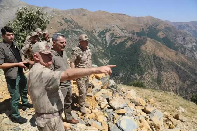 Tunceli haber: Tunceli Valisi Özkan, Kavaklıtepe Üs Bölgesi'nde incelemelerde bulundu