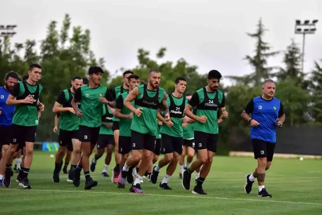 Denizli haber! 4 oyuncusundan yoksun olan Denizlispor, hazırlıklarını sürdürüyor