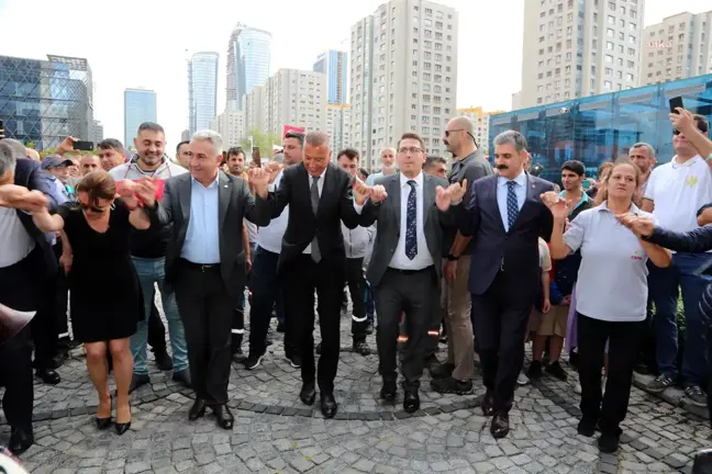 Son dakika haberleri! Ataşehir Belediyesi'nde Yüzde 110'luk Zam Halaylarla Kutlandı