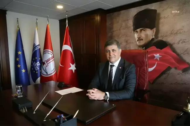 İzmir haberi | Karşıyaka Belediye Başkanı Cemil Tugay'dan 