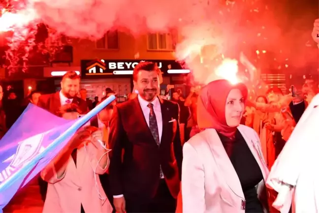 Eskişehir gündem haberleri... AK Parti Tepebaşı İlçe Başkanlığı Çamlıca Mahalle Temsilciliği açıldı
