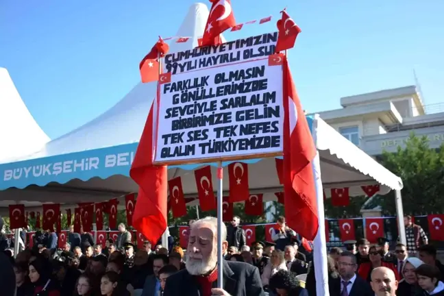 7'den 70'e herkes ordaydı: Helikopterler havalandı, kutlamalar yapıldı