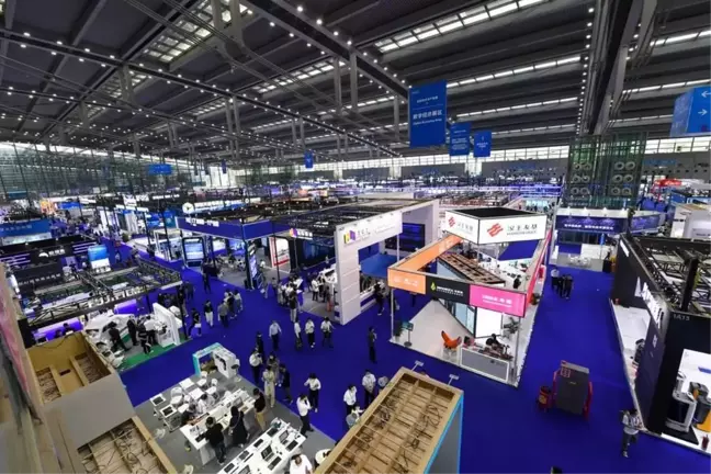 Shenzhen'de Düzenlenen Çin Yüksek Teknoloji Fuarı'na 5.600'ün Üzerinde Firma Katılıyor