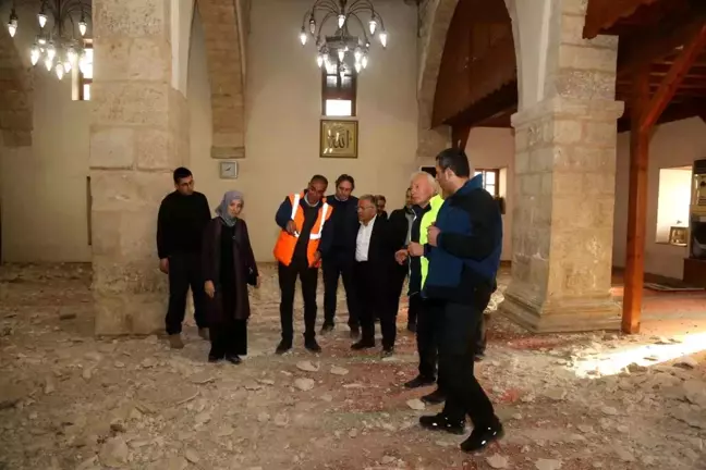 Başkan Büyükkılıç, Konteyner Kent'te depremzedelerle bir araya geldi