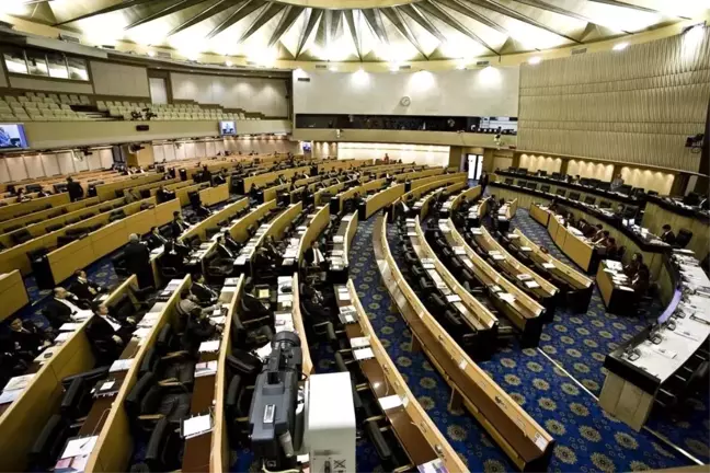 Tayland'da parlamento feshedildi, seçim tarihi belli oldu