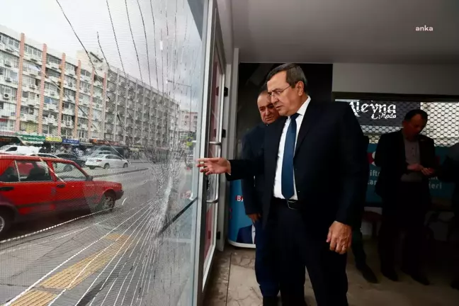 CHP'nin İzmir Konak'taki Seçim Bürosuna Taşlı Saldırı...Konak Belediye Başkanı Batur: