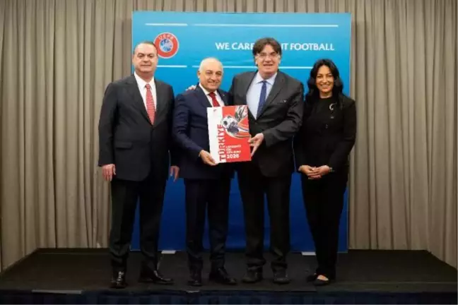 TFF, 2028 ve 2032 Avrupa Futbol Şampiyonaları'na ev sahipliği yapmak için adaylık dosyasını UEFA'ya sundu