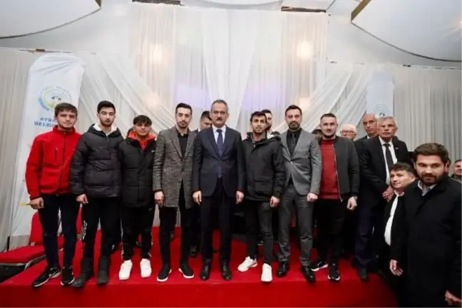 Bakan Özer, Ordu Üniversitesi'ni ziyaret etti (4)