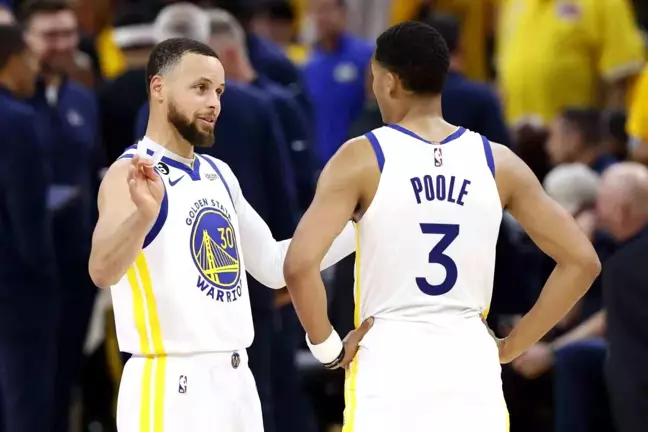 Golden State, Lakers'ı yenerek seride 1-1'lik eşitliği sağladı