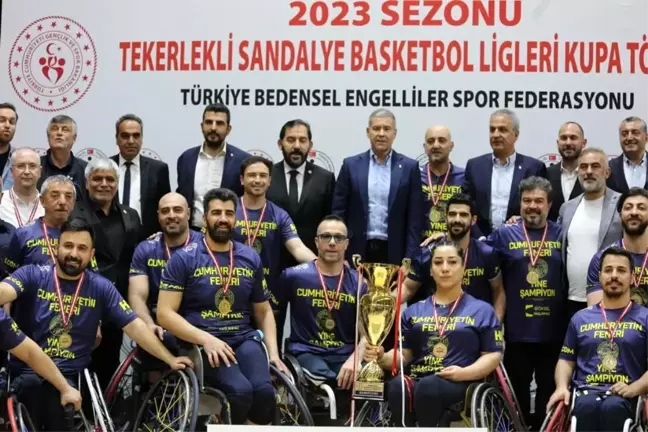 Tekerlekli sandalye basketbolunda şampiyon Fenerbahçe