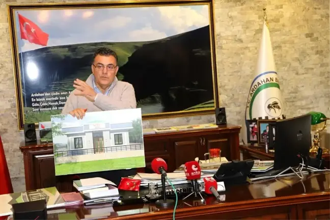 Ardahan Belediye Başkanı Faruk Demir'den taziye evleri açıklaması