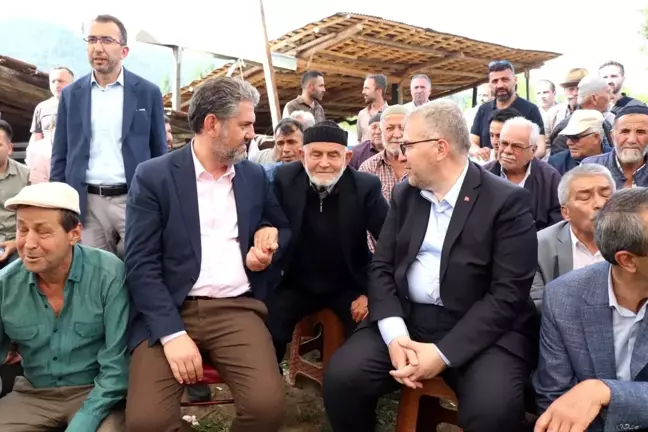 Başkan Suer, ilçeye bağlı köylerde yaşayan vatandaşlar ile bir araya geldi