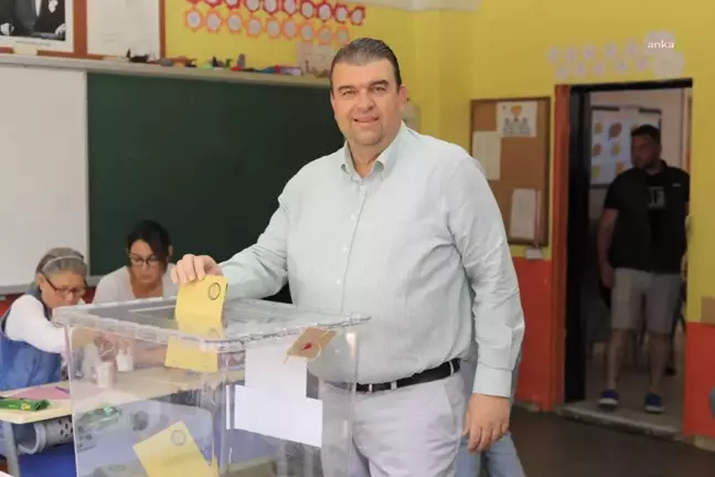 Seferihisar Belediye Başkanı Yetişkin'den Sandık Çağrısı: 'Ülkemize Baharları Getirmek Emek İstiyor'