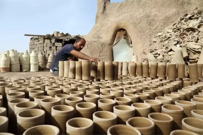 Irak'ta Geleneksel Çömlekçilik Sanatı Mezopotamya'nın İzlerini Taşıyor
