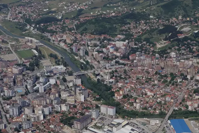 KFOR, Kosova'da güvenliği sağlamaya devam ediyor