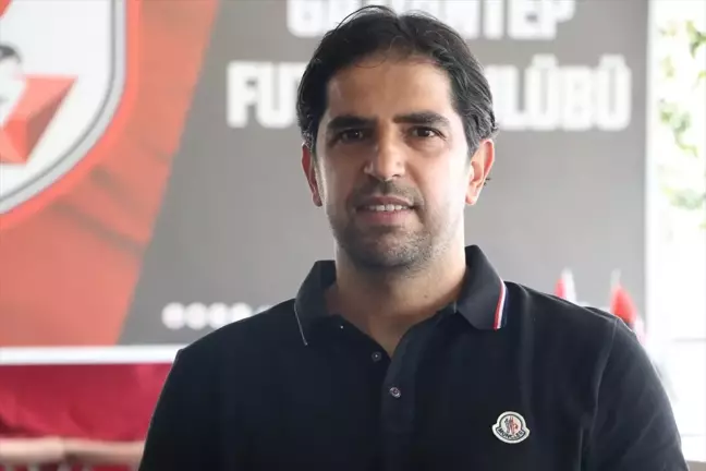Gaziantep FK'nin teknik direktörü Erdal Güneş, yeni sezonda iddialı bir takım oluşturma peşinde
