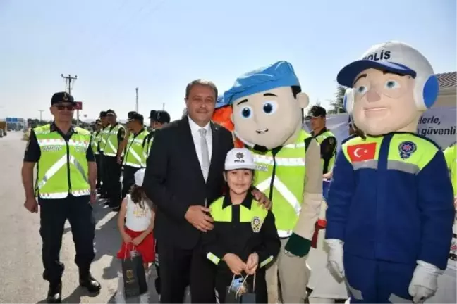 Balıkesir'de Bayram Tatili Trafik Yoğunluğu Başladı