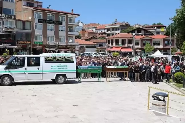 Amasya'da kaza sonucu hayatını kaybeden aile toprağa verildi