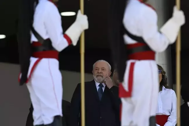Arjantin Devlet Başkanı Fernandez, Brezilya Devlet Başkanı Lula da Silva'yı ziyaret etti