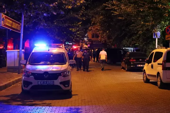 Konak'ta silahlı kavgada ağır yaralanan kişi hastaneye kaldırıldı