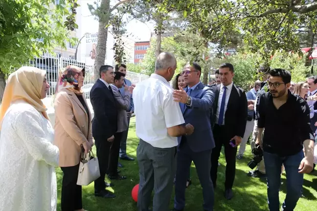 Van'da Kurban Bayramı dolayısıyla resmi bayramlaşma programı düzenlendi