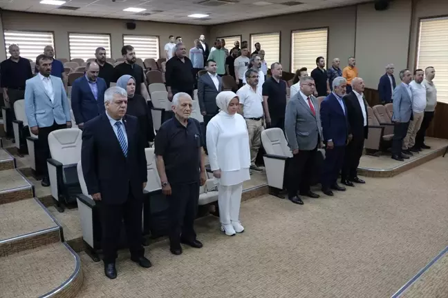 Sakarya'nın merkez Erenler İlçe Belediye Başkanlığına Rahmi Şengül seçildi