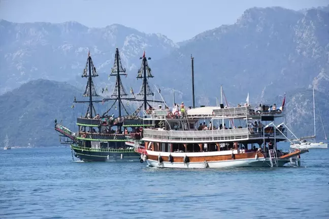 Marmaris'te Bayram Tatilinde Günübirlik Mavi Turlar Yoğun İlgi Gördü