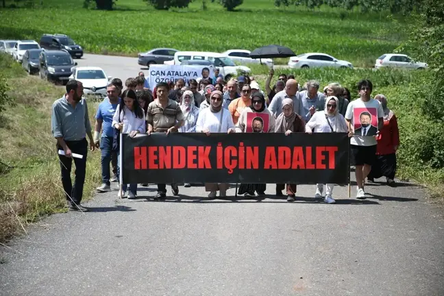 Hendek'teki Patlamada Ölen İşçiler İçin Anma Töreni Düzenlendi