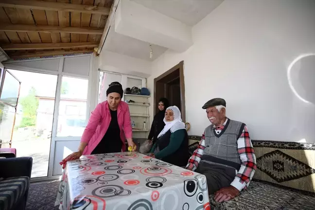 101 Yaşındaki Alişan Doğan'ın Evine Düzenli Temizlik Hizmeti