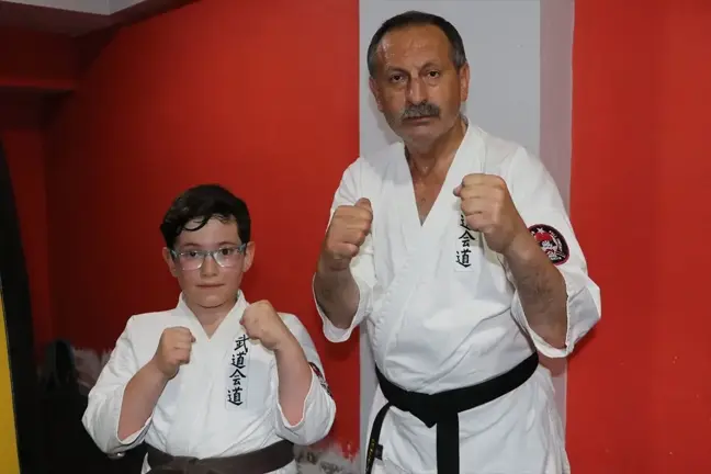 10 Yaşındaki Sporcu Fehim Faruk Erol, Dünya Şampiyonası İçin Çalışmalarına Devam Ediyor