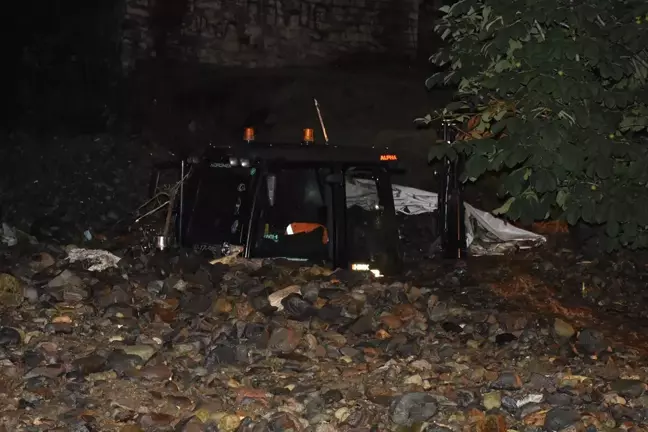 Ordu'da sağanak yağış sonucu heyelan meydana geldi