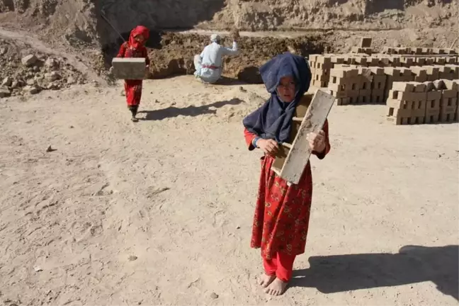 Afganistan'da Çocuk İşçilik Sorunu