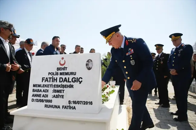 Şehit Polis Fatih Dalgıç, Kabri Başında Anıldı