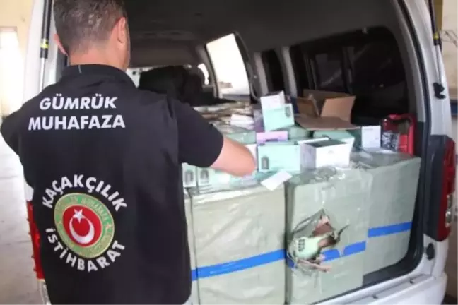 Kapıkule'de 10 Milyon TL Değerinde Kaçak Cep Telefonu ve Elektronik Sigara Ele Geçirildi