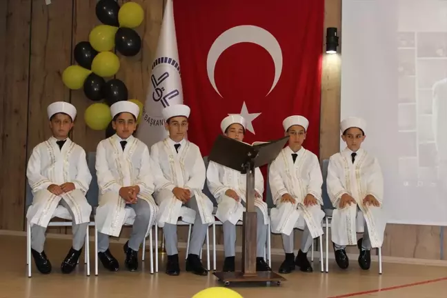 Eynesil'de Hafızlık İcazet Töreni Gerçekleştirildi