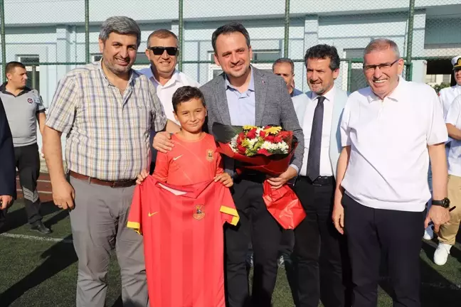 Gençlik ve Spor Bakan Yardımcısı Karasu'da Yaz Spor Okullarını Ziyaret Etti