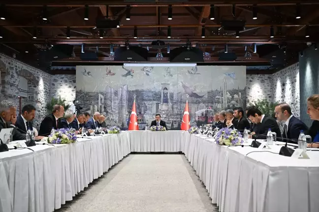 Cumhurbaşkanı Yardımcısı Yılmaz, İş Dünyası Temsilcileri ile İstişare Toplantısı'nda konuştu Açıklaması