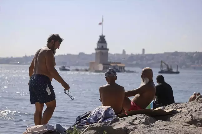 İstanbullular Sıcak Havada Serinlemek İçin Yollar Arıyor